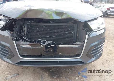 2018 Audi Q3 2.0T Premium/2.0T Sport Premium z USA, uszkodzony, nr VIN WA1ECCFS5JR033705